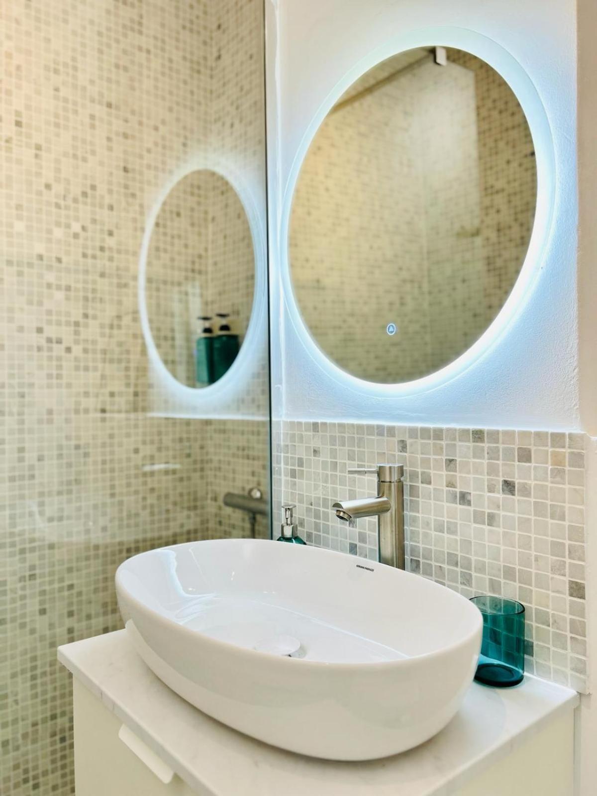 Apartament Urban Parkside Retreat Cozy 2-Bed Ap By Metro Bukareszt Zewnętrze zdjęcie